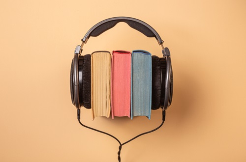 Rise of audiobooks, Listening to books, audiobooks, audo products.